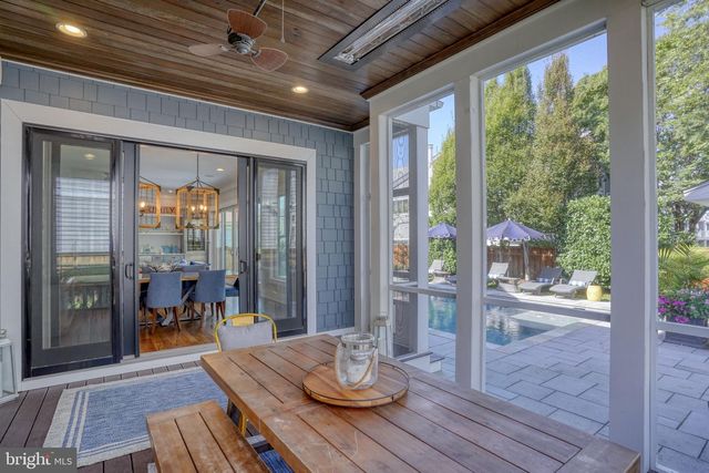 121 LAUREL ST, Rehoboth Beach, DE 19971