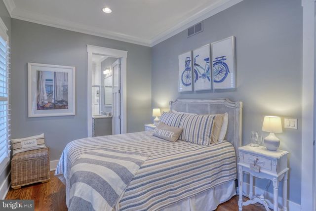 121 LAUREL ST, Rehoboth Beach, DE 19971