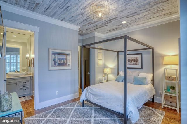 121 LAUREL ST, Rehoboth Beach, DE 19971