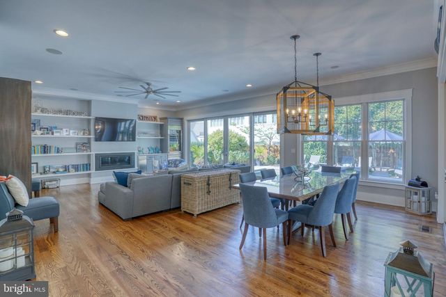 121 LAUREL ST, Rehoboth Beach, DE 19971