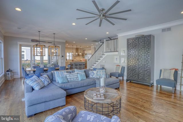 121 LAUREL ST, Rehoboth Beach, DE 19971