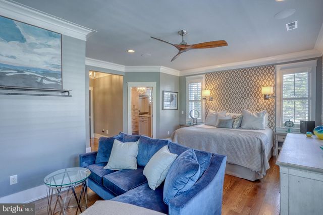 121 LAUREL ST, Rehoboth Beach, DE 19971