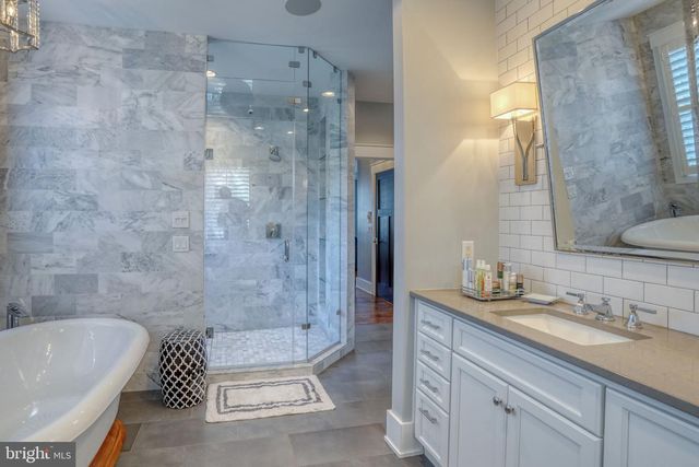 121 LAUREL ST, Rehoboth Beach, DE 19971