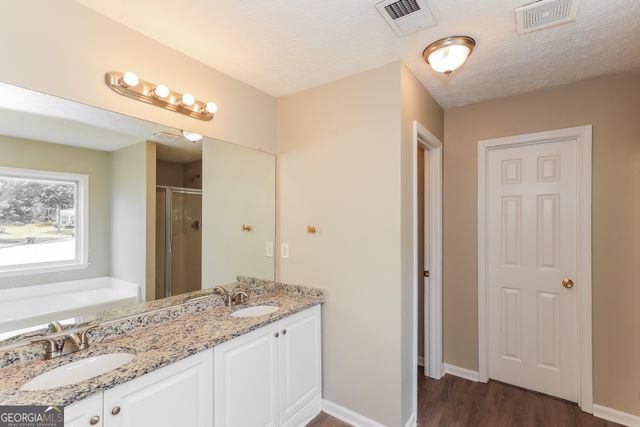 8931 Crestview Circle, Union City, GA 30291