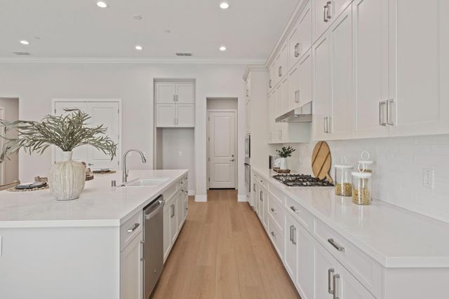 2920 La Jolla Way, Lodi, CA 95242