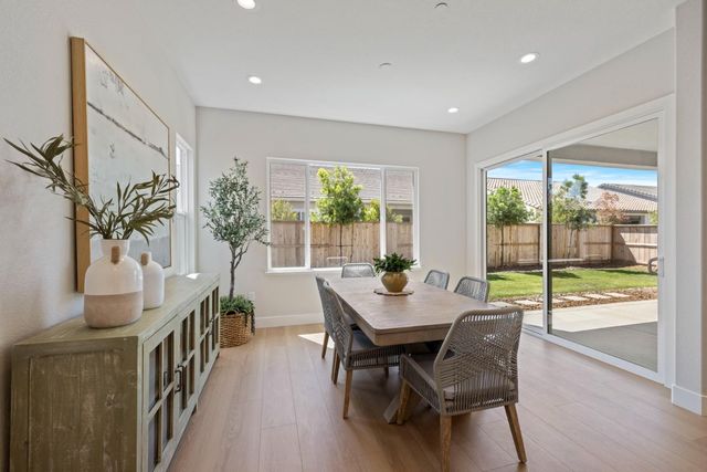 2920 La Jolla Way, Lodi, CA 95242