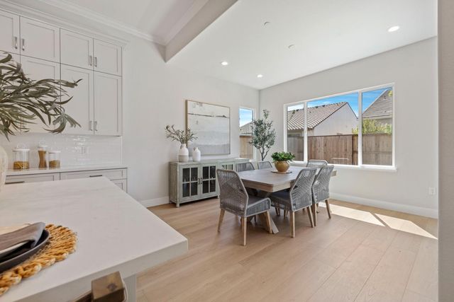 2920 La Jolla Way, Lodi, CA 95242