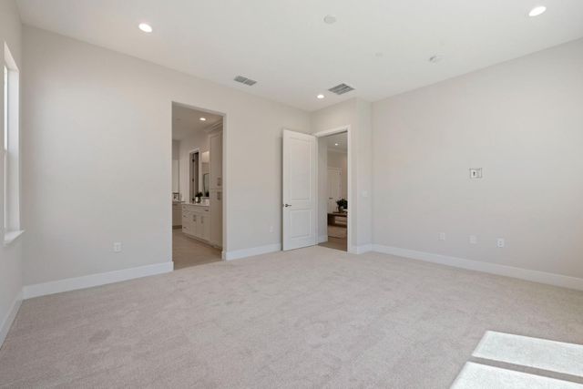 2920 La Jolla Way, Lodi, CA 95242