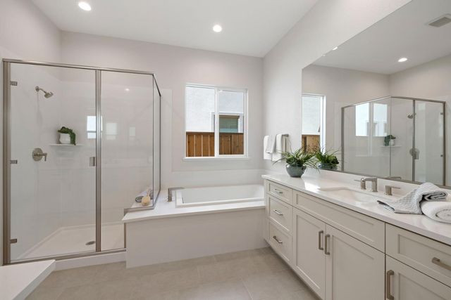 2920 La Jolla Way, Lodi, CA 95242