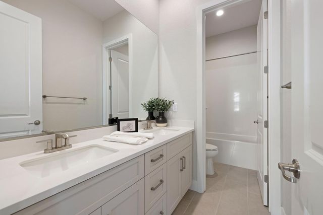 2920 La Jolla Way, Lodi, CA 95242