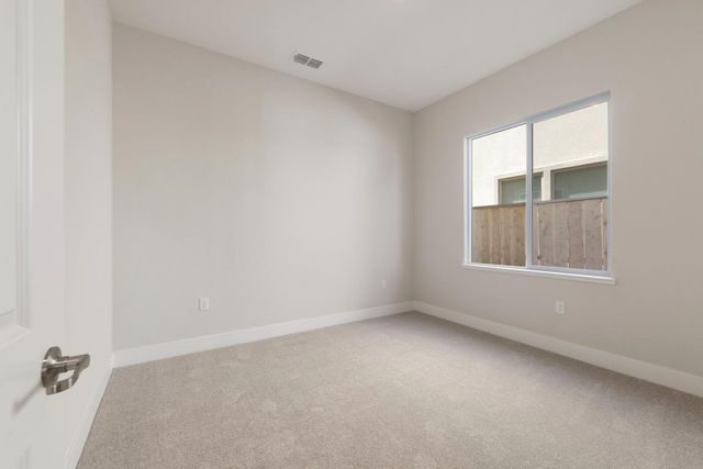 2920 La Jolla Way, Lodi, CA 95242