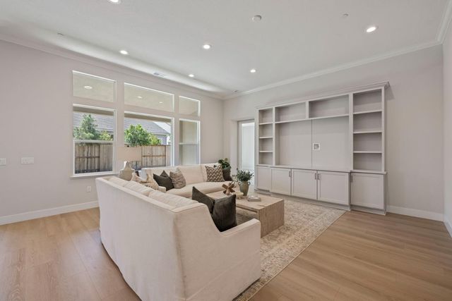 2920 La Jolla Way, Lodi, CA 95242