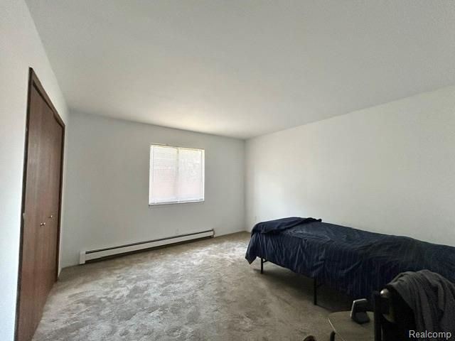 30446 Utica Road 4, Roseville, MI 48066