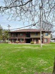 30446 Utica Road 4, Roseville, MI 48066