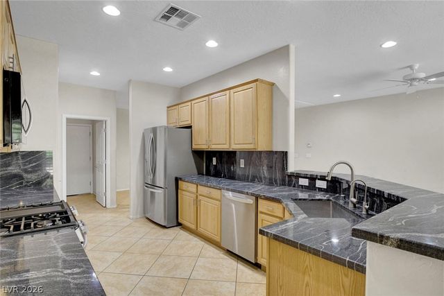 2512 Corvus Street, Henderson, NV 89044