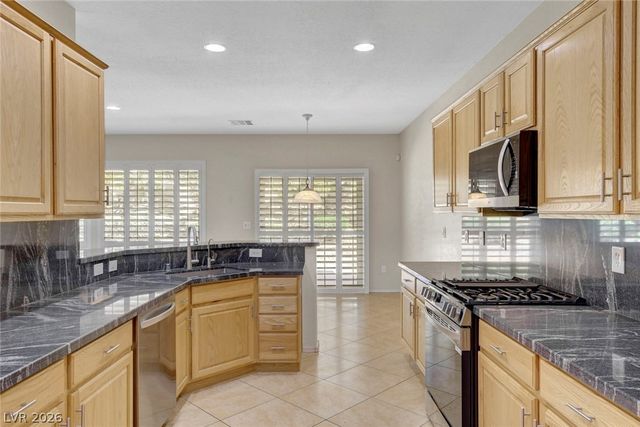 2512 Corvus Street, Henderson, NV 89044