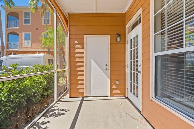 5000 CULBREATH KEY WAY 1-107, Tampa, FL 33611