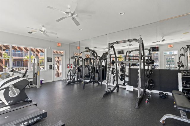 5000 CULBREATH KEY WAY 1-107, Tampa, FL 33611