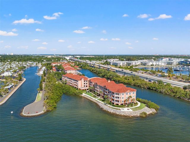 5000 CULBREATH KEY WAY 1-107, Tampa, FL 33611