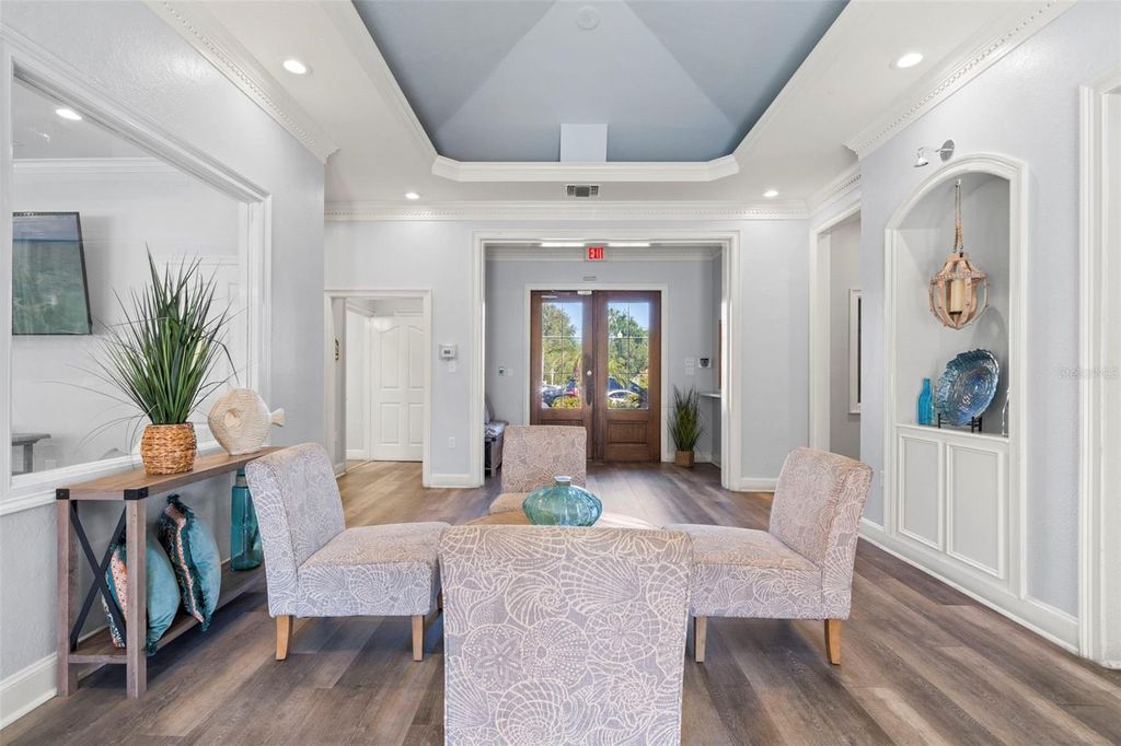 Image 39 of property listing at 5000 CULBREATH KEY WAY 1-107, Tampa, FL 33611