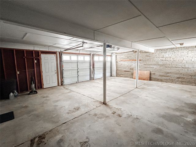 222 E Bk 705 Road, Stigler, OK 74462