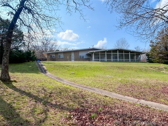 222 E Bk 705 Road, Stigler, OK 74462