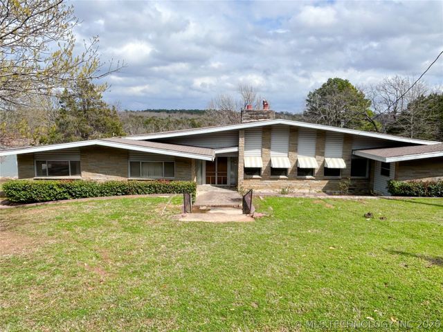 222 E Bk 705 Road, Stigler, OK 74462