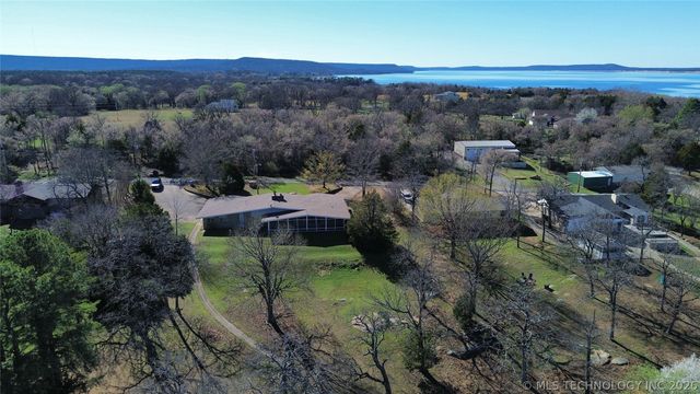 222 E Bk 705 Road, Stigler, OK 74462