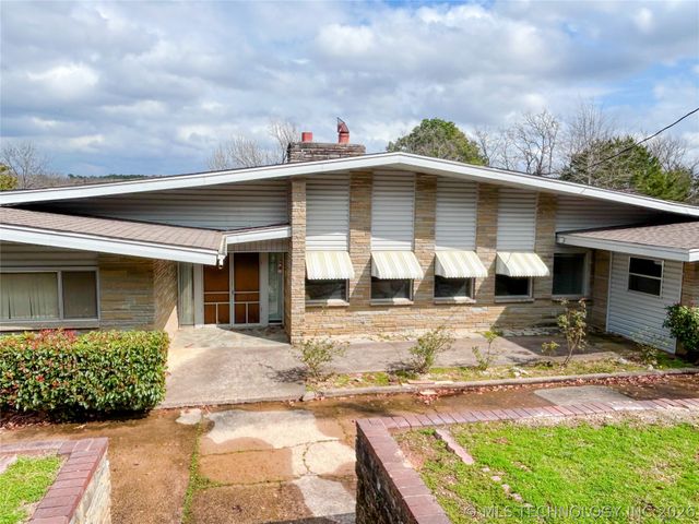 222 E Bk 705 Road, Stigler, OK 74462