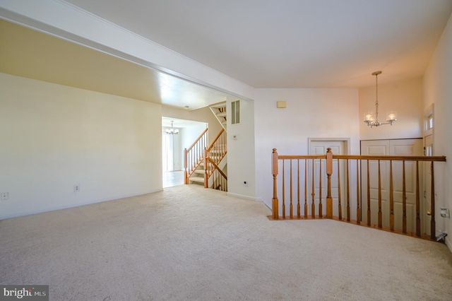 12921 FREESTONE CT, Woodbridge, VA 22192