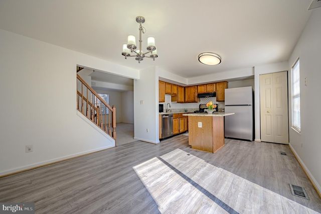 12921 FREESTONE CT, Woodbridge, VA 22192