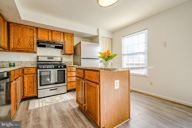 12921 FREESTONE CT, Woodbridge, VA 22192