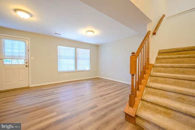 12921 FREESTONE CT, Woodbridge, VA 22192