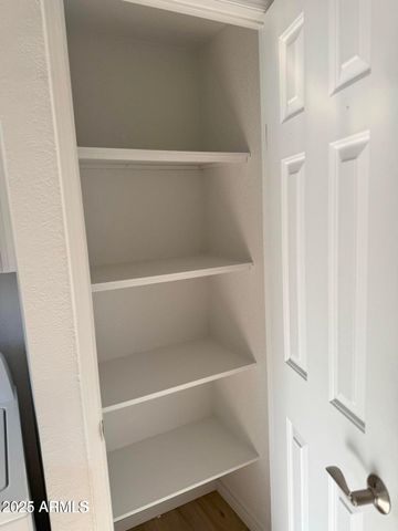 2233 E BEHREND Drive 29, Phoenix, AZ 85024