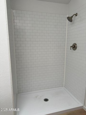 2233 E BEHREND Drive 29, Phoenix, AZ 85024