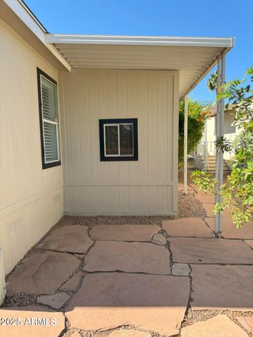 2233 E BEHREND Drive 29, Phoenix, AZ 85024