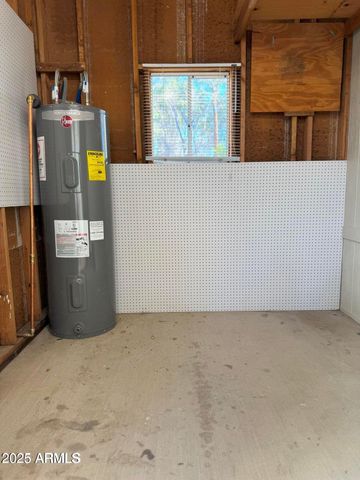 2233 E BEHREND Drive 29, Phoenix, AZ 85024