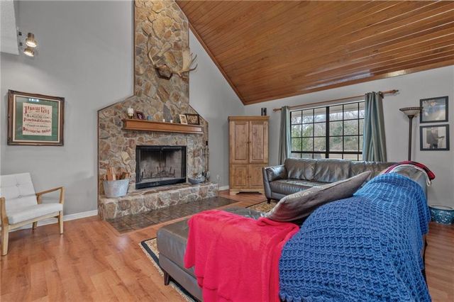 4001 Yucca S Drive, Theodore, AL 36582