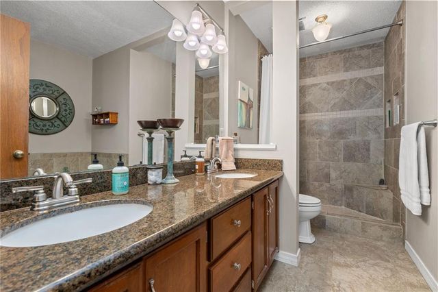 4001 Yucca S Drive, Theodore, AL 36582