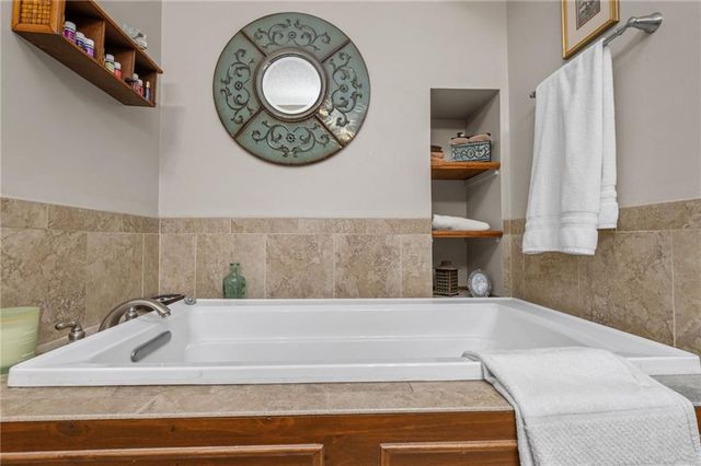 4001 Yucca S Drive, Theodore, AL 36582