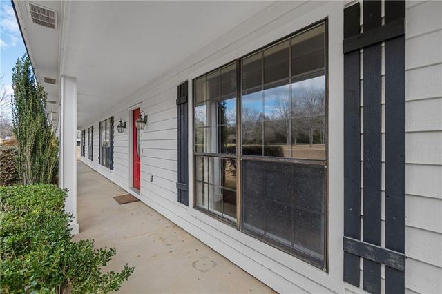 4001 Yucca S Drive, Theodore, AL 36582