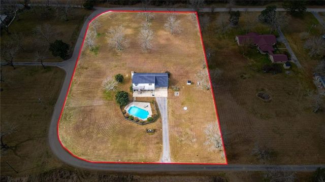 4001 Yucca S Drive, Theodore, AL 36582