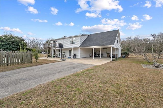 4001 Yucca S Drive, Theodore, AL 36582