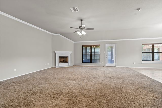 915 Sage Meadow Drive, Glenn Heights, TX 75154
