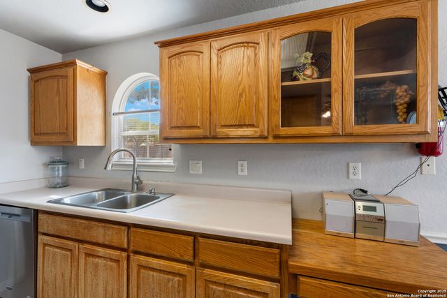 112 Juniper, San Antonio, TX 78223