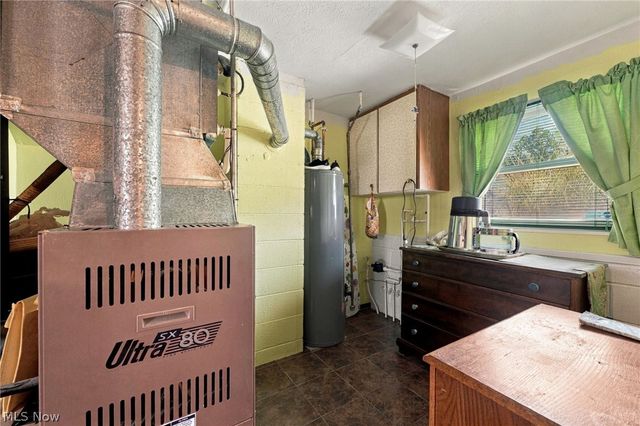 38233 Parkway Boulevard, Willoughby, OH 44094