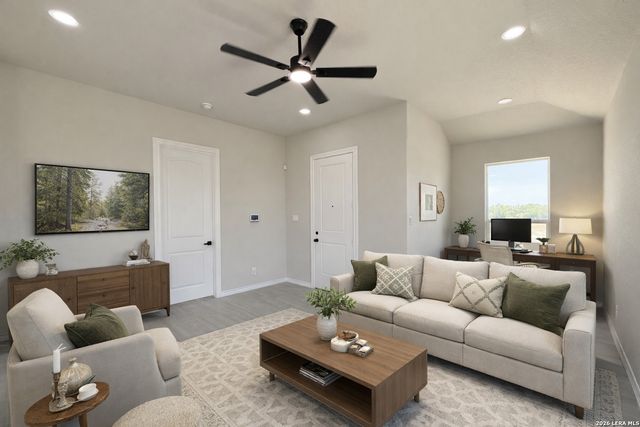 132 Camino Verde Ct, La Vernia, TX 78121