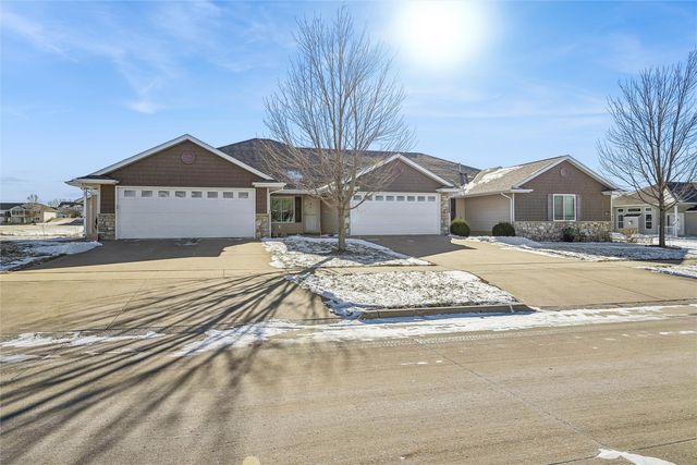 3315 35th Avenue, Marion, IA 52302