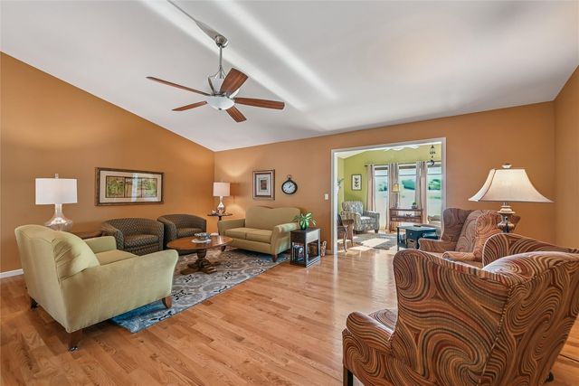 3315 35th Avenue, Marion, IA 52302