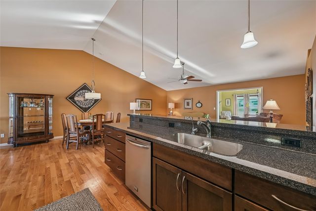 3315 35th Avenue, Marion, IA 52302